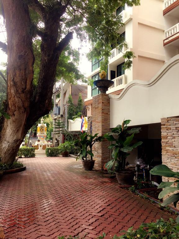 Aster Residence Chiang Mai Bagian luar foto