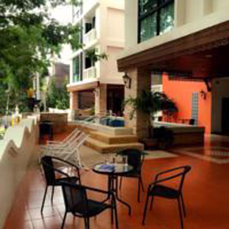 Aster Residence Chiang Mai Bagian luar foto